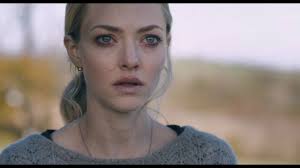 Наиболее известна по роли софи в мюзикле «mamma mia!». Kevin Bacon Amanda Seyfried Are Haunted In Horror Movie You Should Have Left Trailer Ew Com