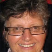 Why are there Differences in factors extracted using EFA when all measures  are analysed compared to when each measure is analysed separately.