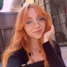 Annie Kwon's Instagram, Twitter & Facebook