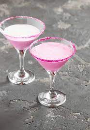 The Playful Combination Of Tequila Rose And Coconut Rum Creates A Drink That Will Sweep You Off Your Feet Serve In A Martini Tequila Rose Tequila Rose Recipes