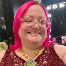 Diane L Simoni (@dlsdesigns) • Facebook