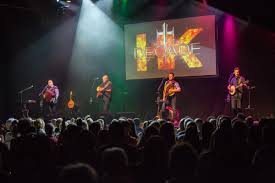 Multi platinum artists the high kings, finbarr clancy, brian dunphy, darren holden and paul o' brien. A Rollicking Night Of Music With Ireland S High Kings Entertainment Helenair Com