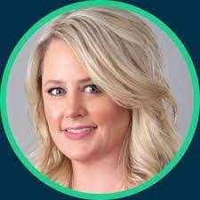 Cindy Tomlinson's Instagram, Twitter & Facebook