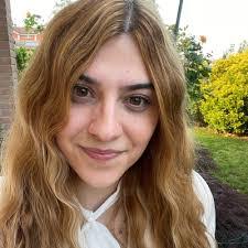 Melissa Dall's Instagram, Twitter & Facebook