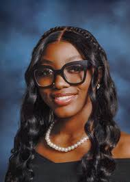 Timberland High recognizes 157 graduates