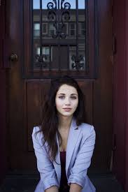 Pin By Victoria Kociolek On Beauty Hair Pale Skin Pale Skin Hair Color Dark Hair Light Eyes