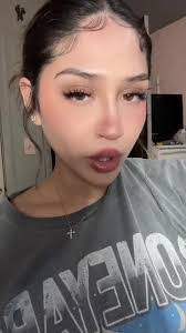 Clarissa Quintanilla's Instagram, Twitter & Facebook