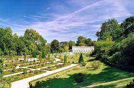 2,277 likes · 1,661 were here. A La Decouverte Du Sublime Parc De Bagatelle Paris Zigzag Insolite Secret