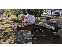 Vote for Neil Lipsitz