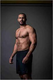 We shared the updated 2020 net worth details of badr hari such as monthly, salary, cars, yearly income, property below. Badr Hari Net Worth Height Age Wiki Bio