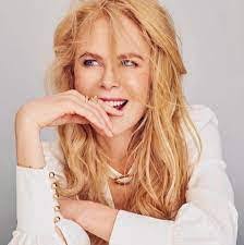 Lucia Mchugh's Instagram, Twitter & Facebook