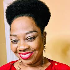 Tabatha Saunders's Instagram, Twitter & Facebook