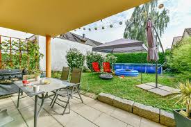 Die offene küche und das wohnzimmer ist geräumig und ein fantastischer ort. Schone Und Ruhige 3 Zimmer Wohnung Mit Garten Immobilienburo Winnenden