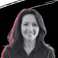 Daneen Smith's Instagram, Twitter & Facebook