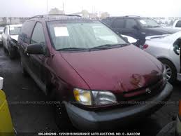 Request a dealer quote or view used cars at msn autos. 4t3zf13cxwu067212 1998 Toyota Sienna Le Xle Red Price History History Of Past Auctions Prices And Bids History Of Salvage And Used Vehicles