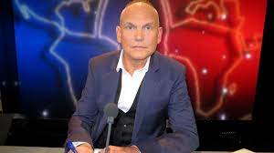 Parlamentet anders får skrattanfall klart man hänger med. Parlamentet Tillbaka Med Ny Panel Tv4 Se