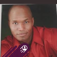 From taking orders, to taking her heart ❤️‍🔥😭 #standup #standupcomedy  #dating #explore #reels