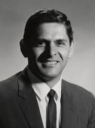 Julian Nava's Instagram, Twitter & Facebook