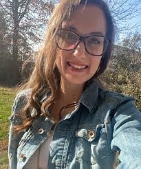 Brenna Dolan's Instagram, Twitter & Facebook