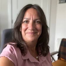 Ahhhh la retraite! J'y suis arrivé. 40 ans plus tard comme expert en  sinistres le moment est enfin venu. De chef cuisinier à représentant dans  la chaussure, à DJ c'est le 29