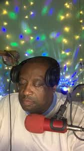 Rattan Strictly The Best Radio & Roatan live band dance