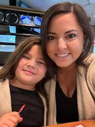 Stephanie Devlin's Instagram, Twitter & Facebook