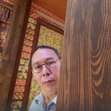 Dinner with my cousin Sim Teck Hua, nephew Puay Hee, Ah Ngo & family (my  6th uncle Sim Kheng Chiang's children and grandchildren). Warmest welcome  for my cousin Teck Hua and nephew