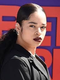 Alexis Sky's Instagram, Twitter & Facebook