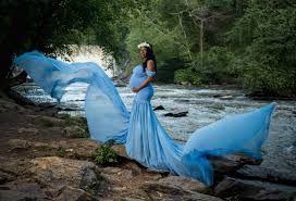 What do you think, my sweets? How To Look Great For Your Maternity Photoshoot Atlanta Family Photographer Senior Photography Maternity Photoshoot Headshot Photographer Underwater Photography