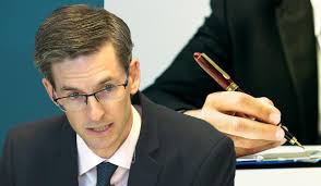 Dr Ronan Glynn pens open letter addressing parents concerns as children  return to school