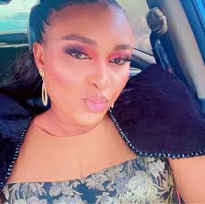 Deborah Paul-Enenche 添加了 1 张新照片 — 在...