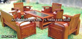 Selain kursi tamu jati minimalis ini, furniture lainnya juga kami sediakan untuk anda, misalnya: Kursi Tamu Minimalis Terbaru Arif Mebel Jepara
