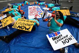 Additionally, there is information for those helping daca recipients with their immigration case. Uakdih8y Wtr2m