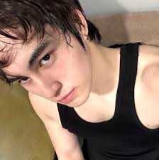 The #SparkleTeens (Naomi Park, Princess Aliyah, Lee Victor, Bryce Eusebio,  Gaea Mischa, Liana Mae, Antonio Vinzon, and Marco Masa) dazzled the crowd  of South Park Center at today's #SparkleFanMeet ✨ Sparkle would