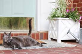 A wraparound porch is a traditional porch for an american home. Simple And Easy Small Front Porch Decorating Ideas Of 2020