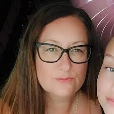 Louis Dobson's Instagram, Twitter & Facebook