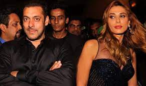 According to a friend of salman, the rift with the romanian model and actress had been building up for a while. Salman Khan O ObligÄƒ Pe Iulia Vantur SÄƒ FacÄƒ Asta Totul A Fost DezvÄƒluit De O ConcurentÄƒ De La Emisiunea Big Boss Impact