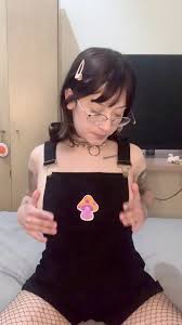 JOI Hot Pettit Pussy Masturbation- Begging to Be Fucked ft. Evee - Teasing