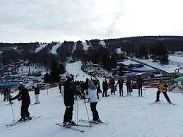 The mountain has 34 slopes with the longest being nile mile. Not Bad For Pocono Skiing Review Of Camelback Mountain Ski Resort Tannersville Pa Tripadvisor