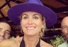 Jalil lespert was born on september 18, 1976 in paris, france. Photos Laeticia Hallyday Et Jalil Lespert Les Amoureux Se Sont Fait Tatouer Ensemble Voici