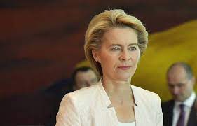 La pr�sidente de l'autorit� nationale du contr�le des traitements de donn�es a caract�re personnel, mme. Ue Ursula Von Der Leyen Face Au Parlement Europeen Pour Son Investiture Comme Presidente De La Commission