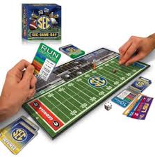 Play the best soccer games online at lagged.com. Fremont Die Sec Game Day The Ultimate Football Board Game Reviews Macy S Sec Games Football Board Game Board Games