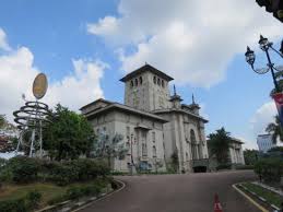 Even locals enroll their children to these prestigious schools, so that the kids will be exposed to different cultures in an early age, learn foreign language, and have a wider perspective about the diversity of the world. The Administrative Center Johor Bahru State Palace Johor Bahru Traveller Reviews Tripadvisor