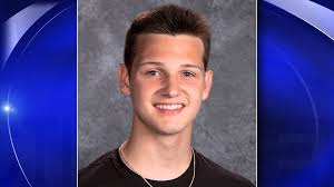 Double shooting leaves a teen dead, another paralyzed