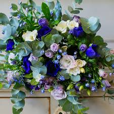 Our fresh crafted same day flowers near me deliver as soon as today. Etoile Bouquet Order Flowers Online For Next Day Uk Delivery