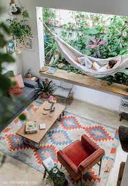 Gehobene ausstattung, gekennzeichnet durch ausgewählte materialien und technische lösungen, welche es erlauben individuelle wünsche umzusetzen, ergänzen das bild des projektes. Gorgeous 42 Unordinary Apartment Living Room Decorating Ideas On A Budget Wohnzimmer Dekorieren Wohnung Wohnzimmer Ungewohnliche Wohnungen