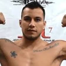 Rafael Sáenz vs. Iván Maya, UWC 49