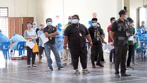 Enjoy great promotion as low as rm9 and many more. Traders Workers In Selayang Markets Tested For Covid 19 The Star