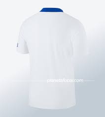 Los colores blanco y azul se repitieron en el cuello y los puños. Camiseta Suplente Nike Del Psg 2020 21