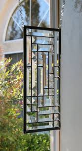 Designs are flowers, potted plants, yachts, hearts, trees and seascapes. Stained Glass Design Ideas For Modern Kitchens
